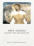 Het Gezin Licht En Schaduw